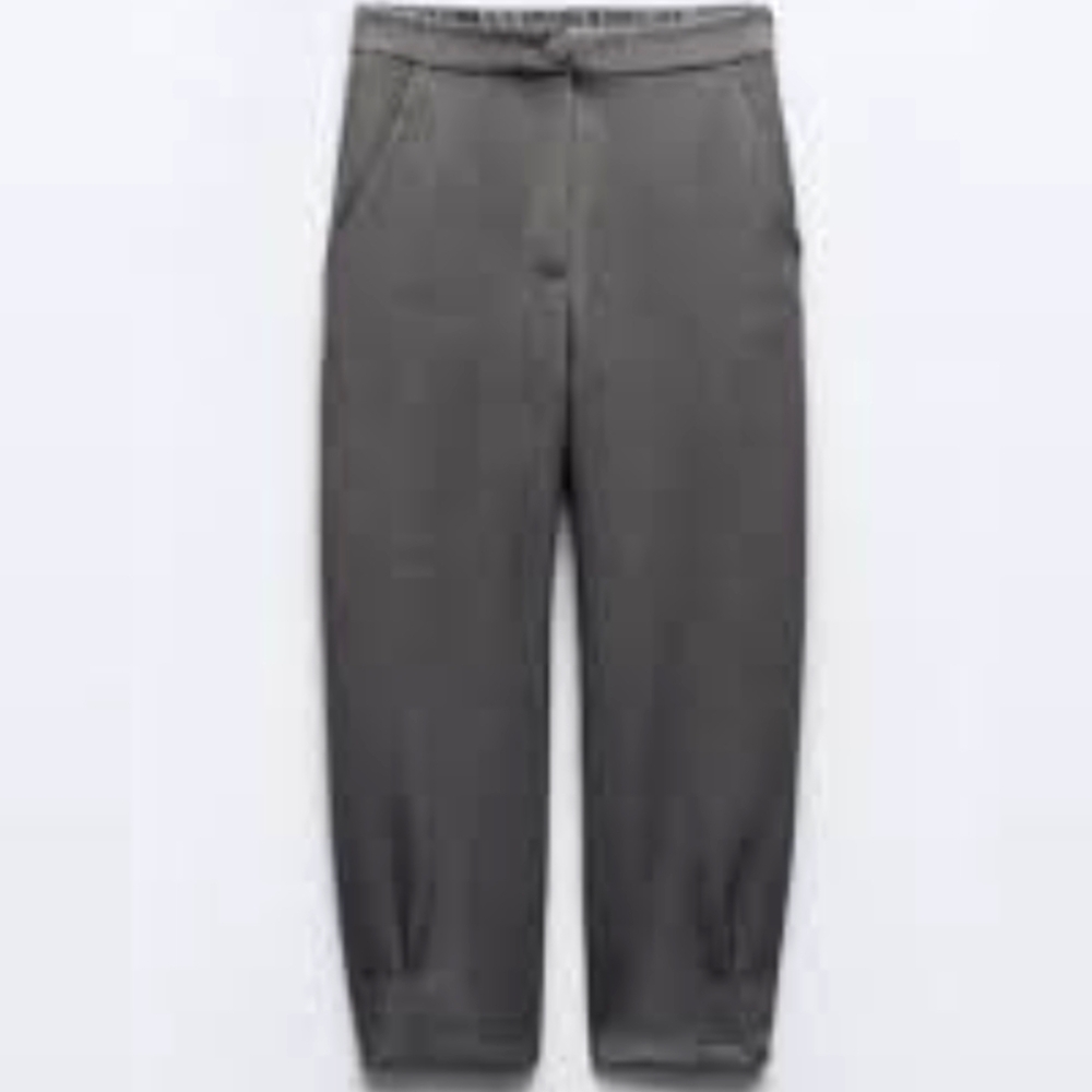 Zara tapered Trousers with hemline darts